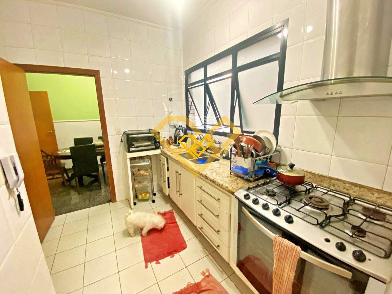 Apartamento à venda no Ponta da Praia: Cozinha