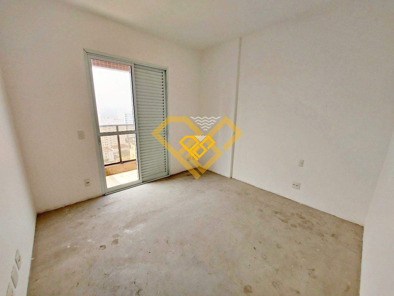 Cobertura à venda no Gonzaga: SUÍTE