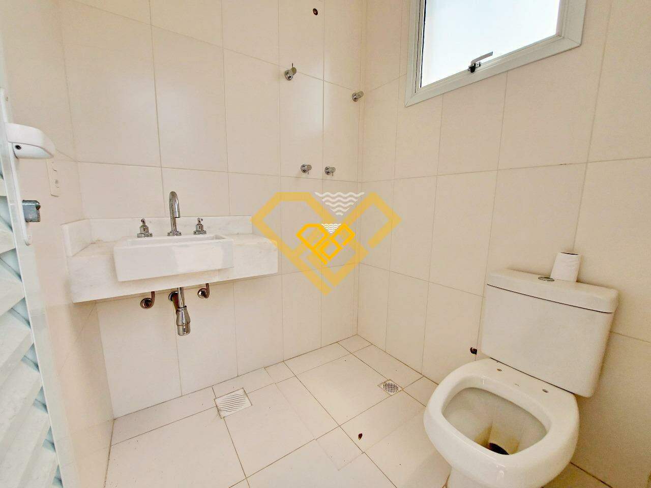 Cobertura à venda no Gonzaga: WC