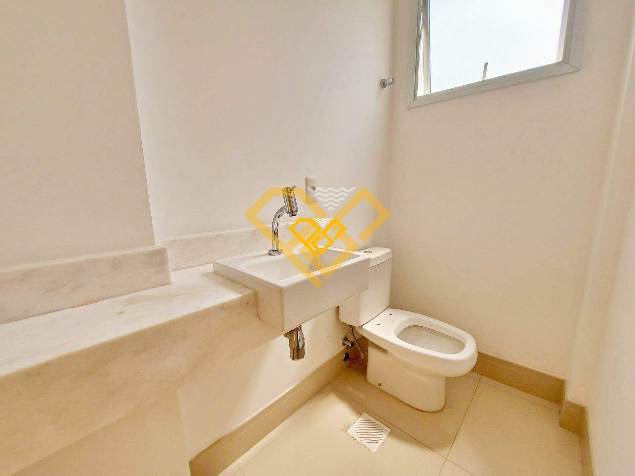 Cobertura à venda no Gonzaga: LAVABO