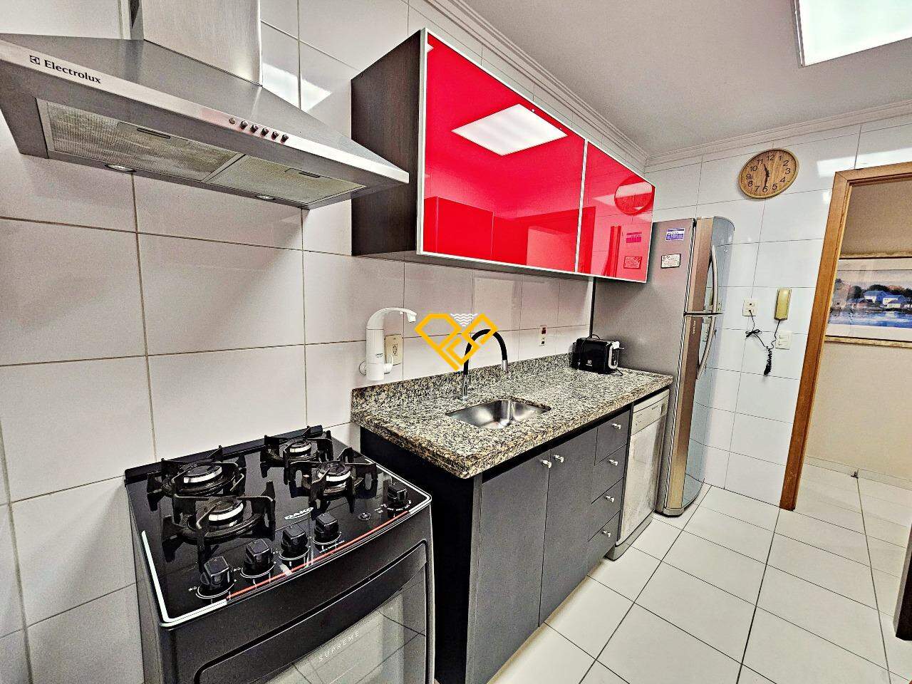Apartamento à venda no Gonzaga: Cozinha