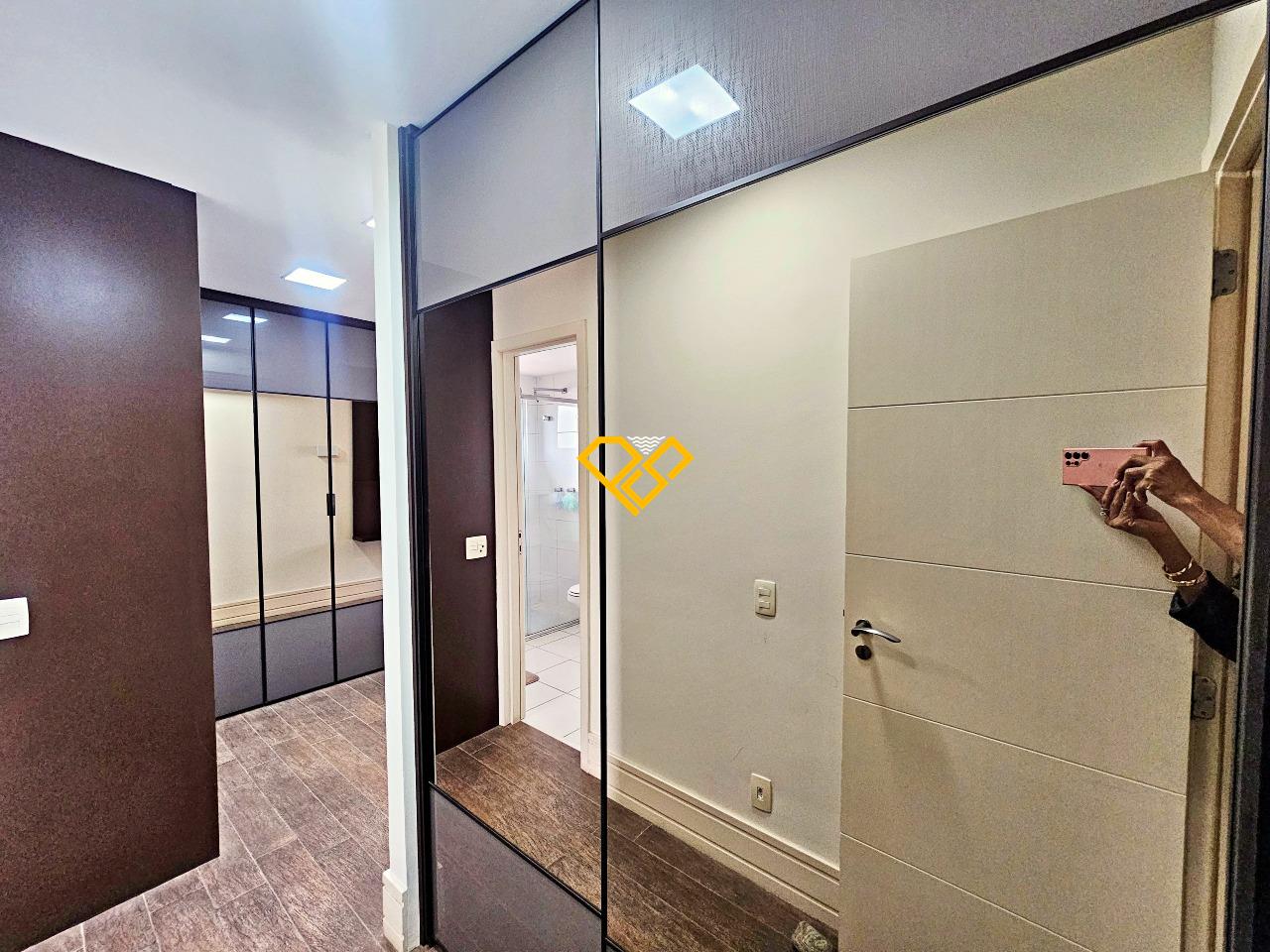 Apartamento à venda no Gonzaga: Dormitório 1 - suíte