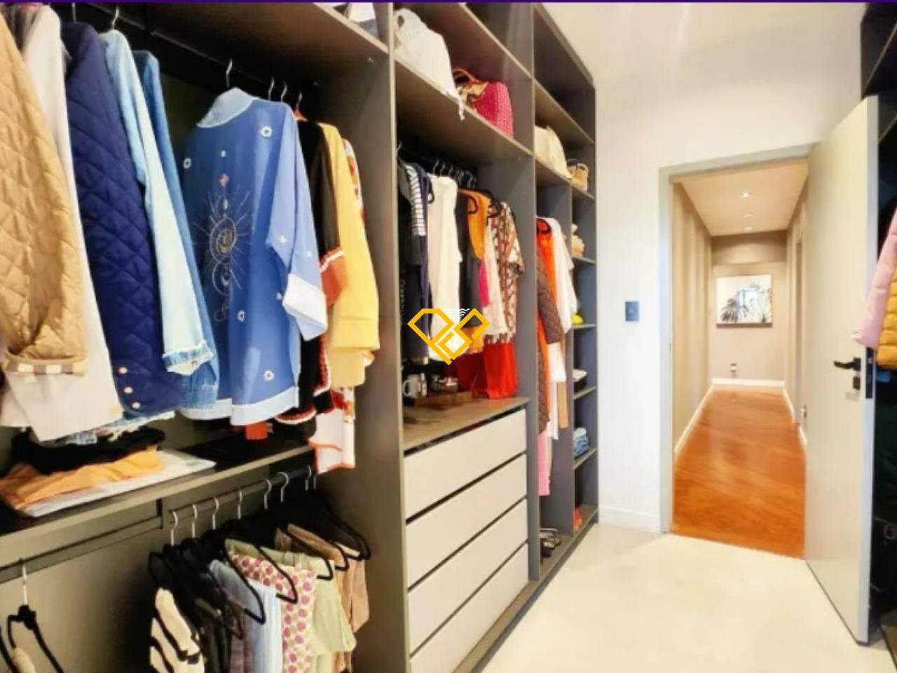 Apartamento à venda no Boqueirão: Dormitório 1 - suíte - closet