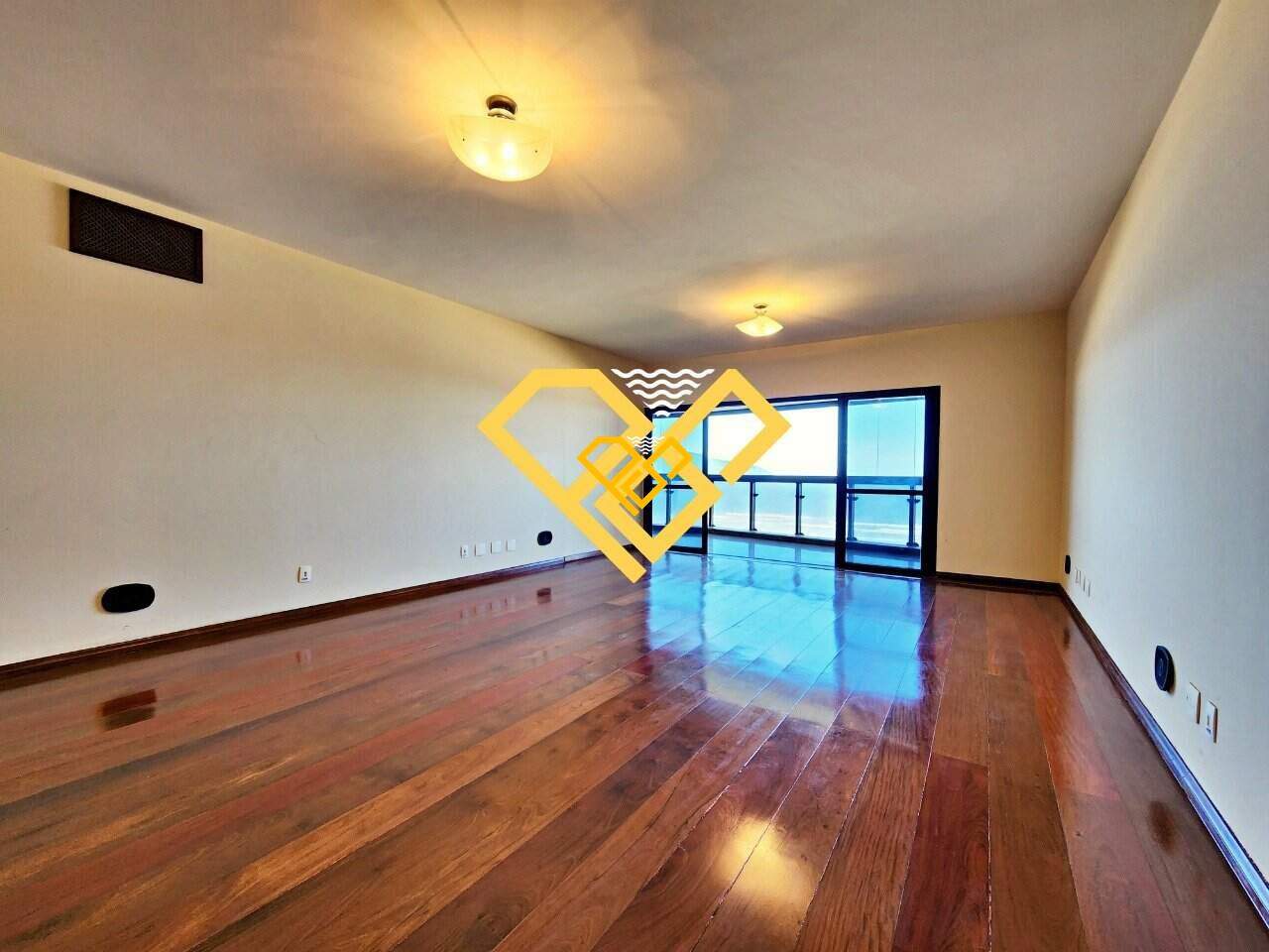 Apartamento à venda no Gonzaga: Sala