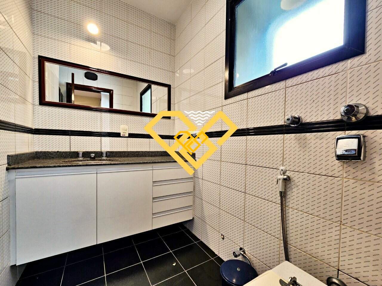 Apartamento à venda no Gonzaga: Wc suíte 3