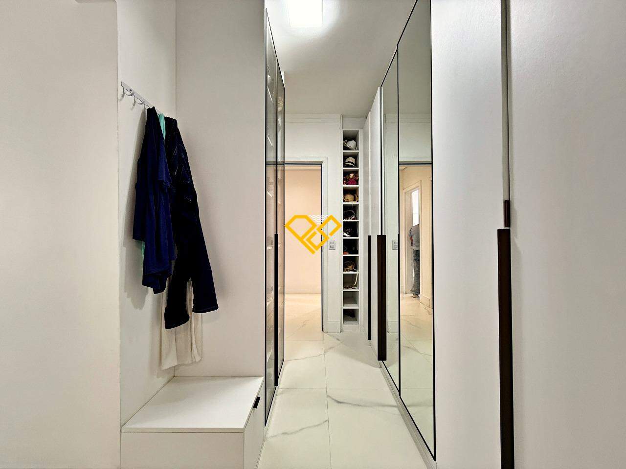 Apartamento à venda no Aparecida: Dormitório 1 - suíte master