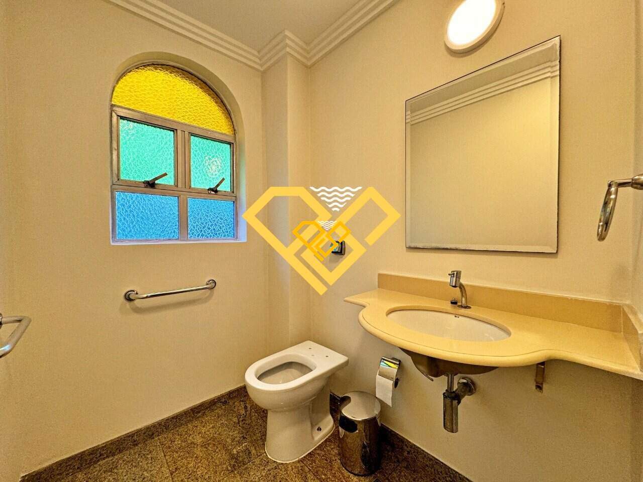 Apartamento à venda no Boqueirão: 