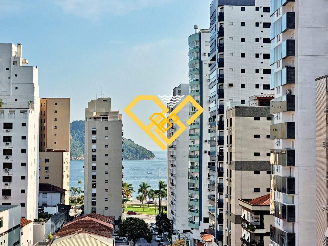 Apartamento à venda no Ponta da Praia: 