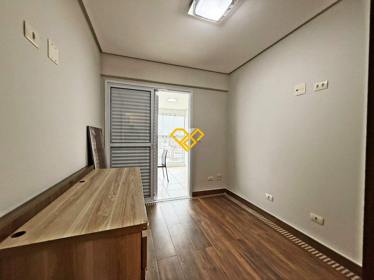 Apartamento à venda no Embaré: dormitório 3