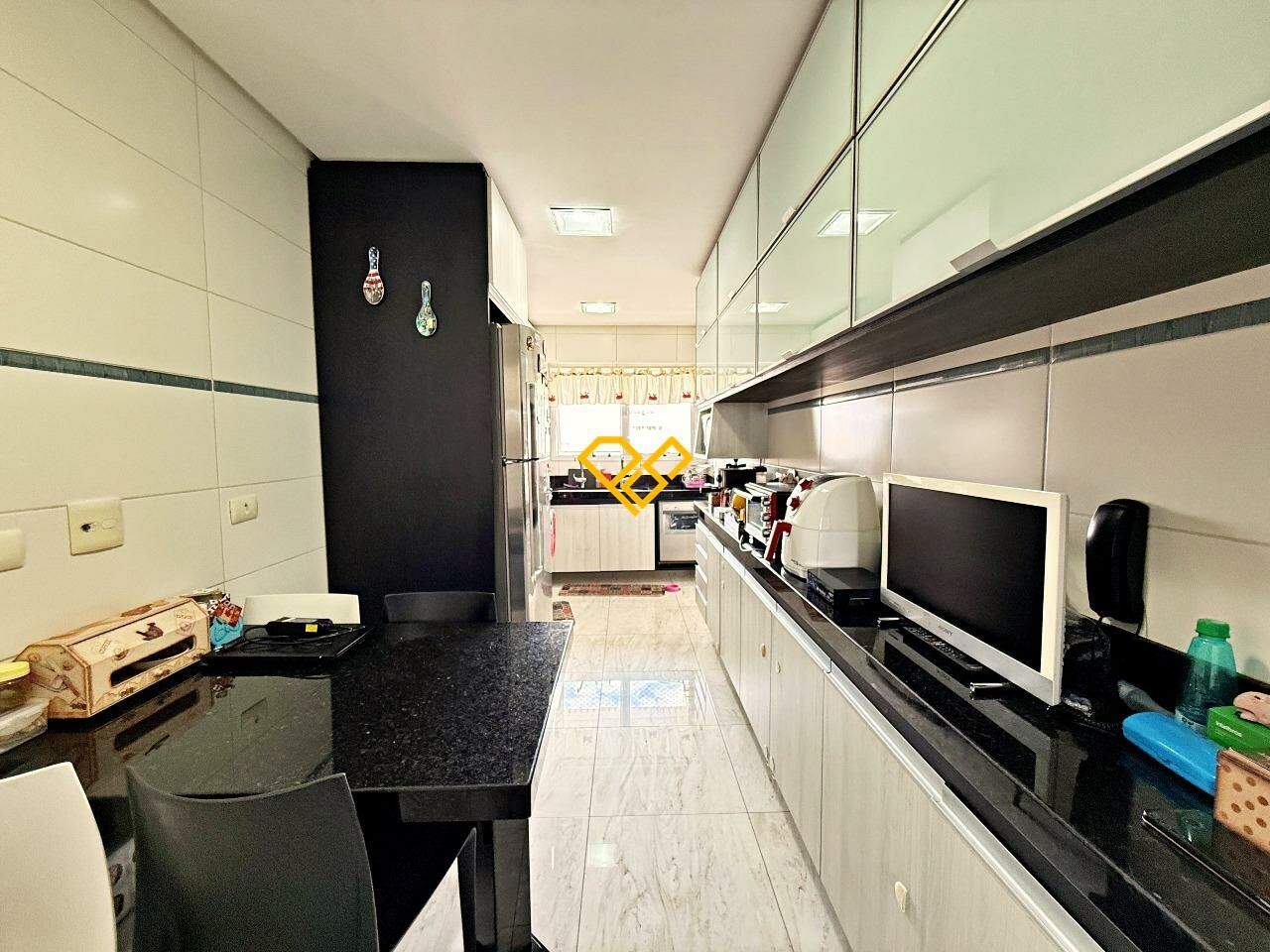 Apartamento à venda no Embaré: Cozinha