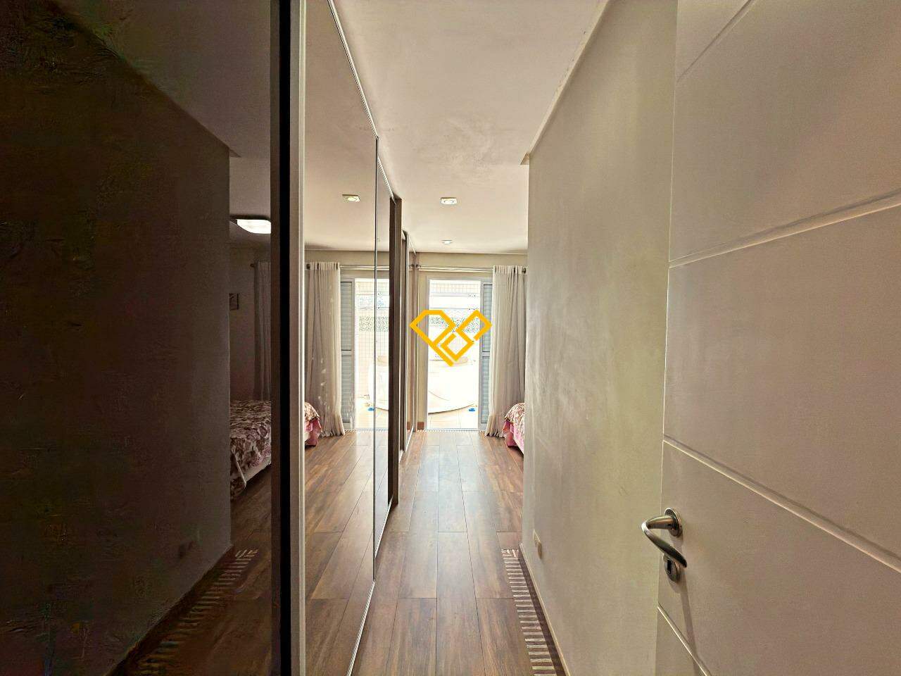 Apartamento à venda no Embaré: Dormitório 1 - suíte master