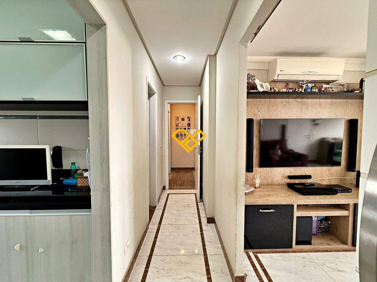 Apartamento à venda no Embaré: Sala