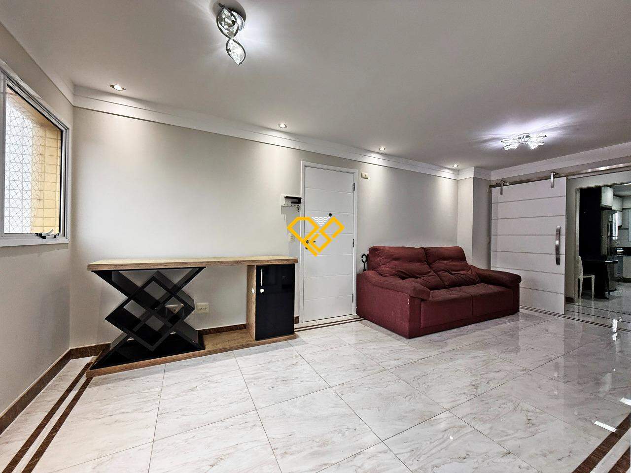 Apartamento à venda no Embaré: 