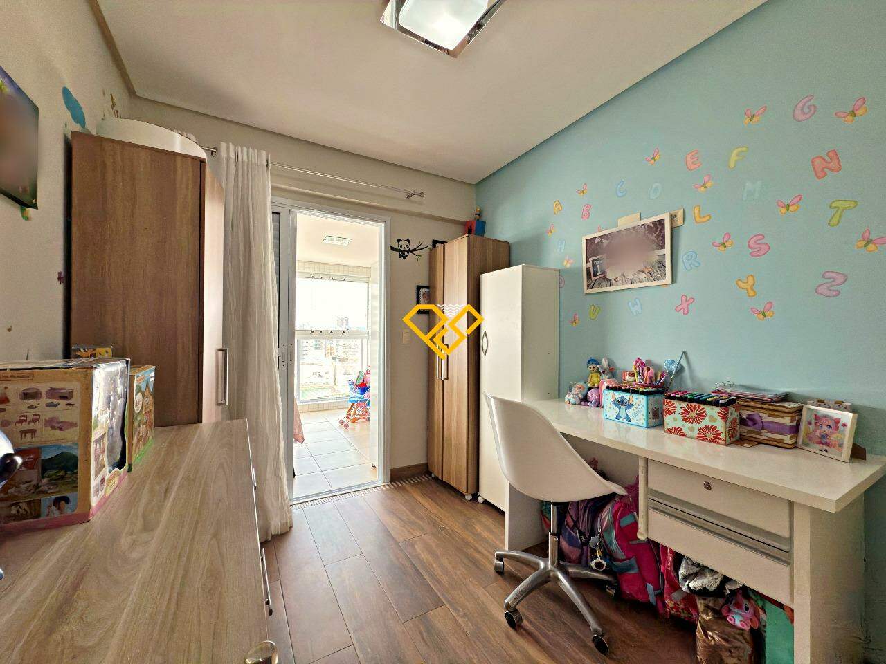 Apartamento à venda no Embaré: Dormitório 3