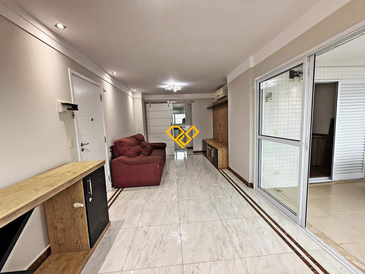 Apartamento à venda no Embaré: 