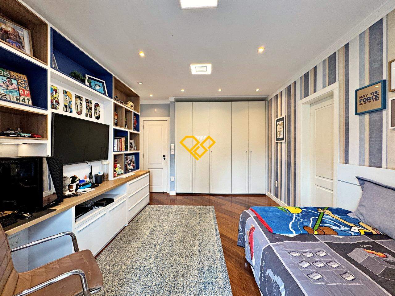 Apartamento à venda no Embaré: Suíte 4