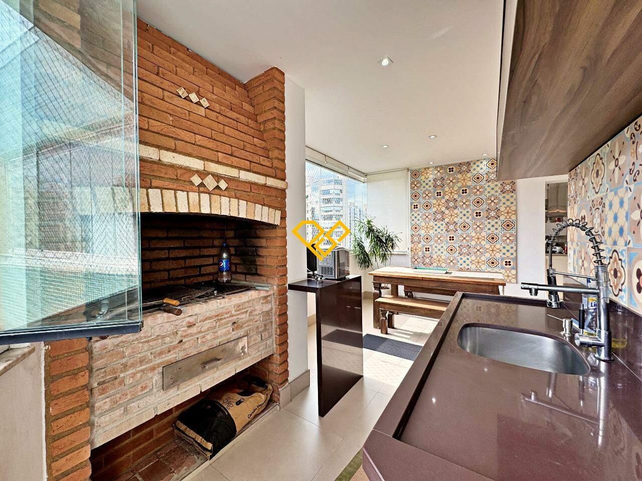 Apartamento à venda no Embaré: Área gourmet