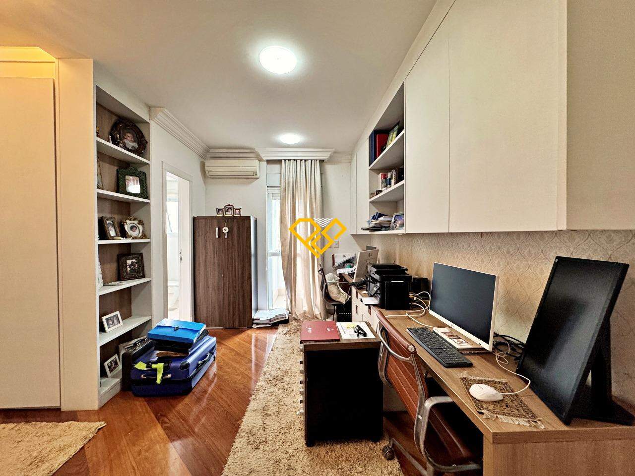 Apartamento à venda no Embaré: Suíte 2