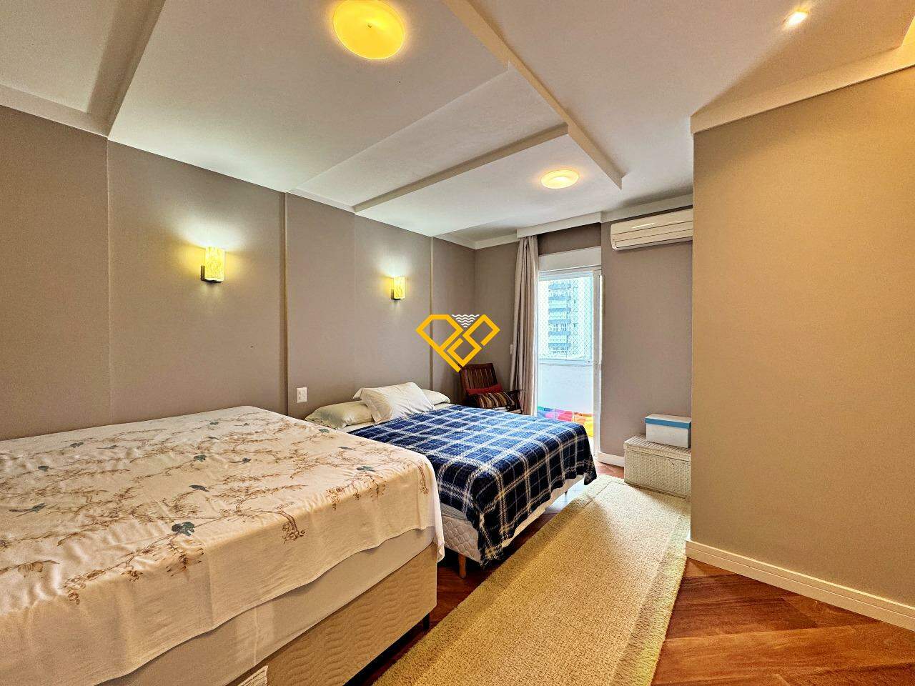 Apartamento à venda no Embaré: Suíte 3