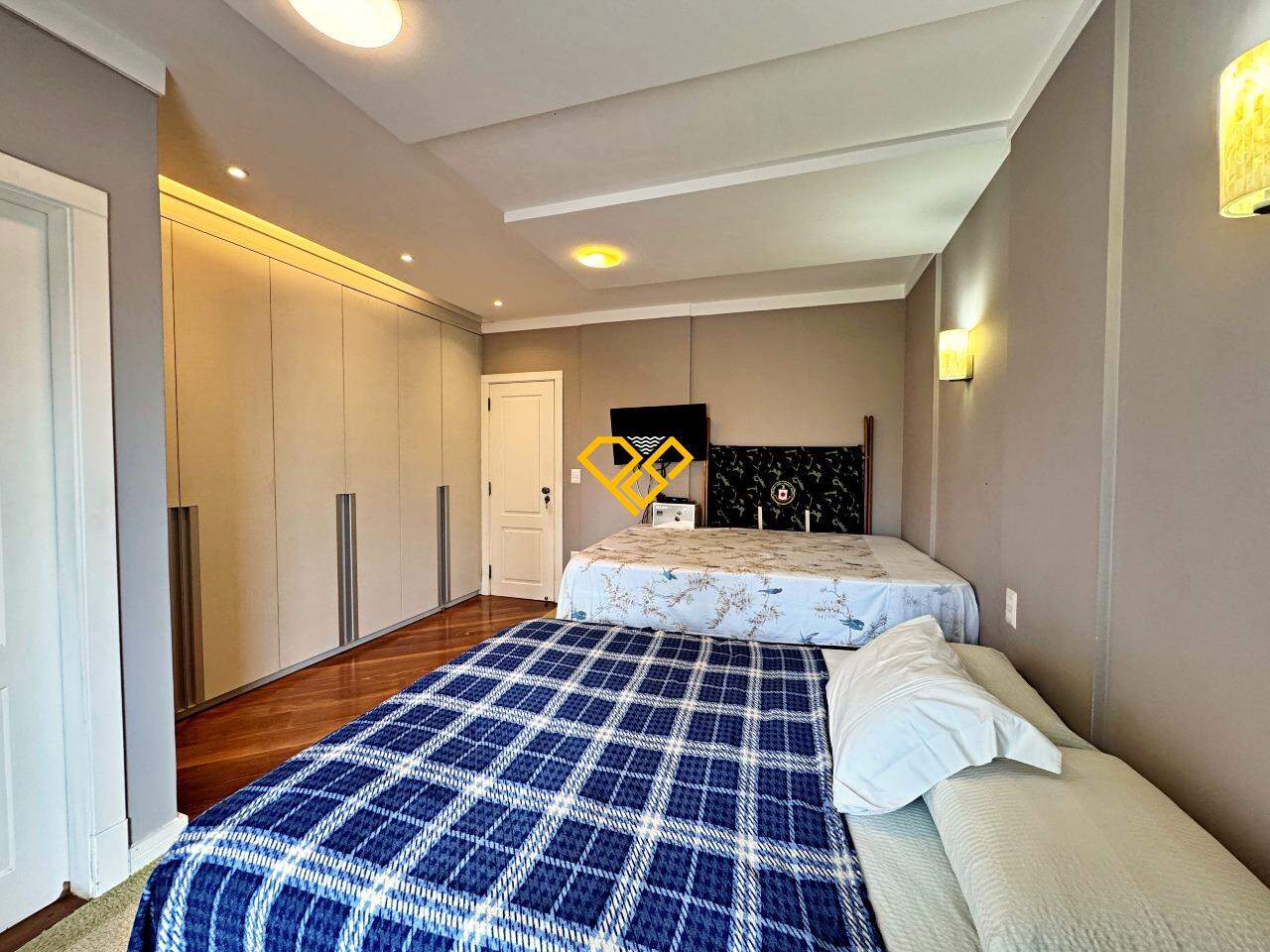 Apartamento à venda no Embaré: Suíte 3