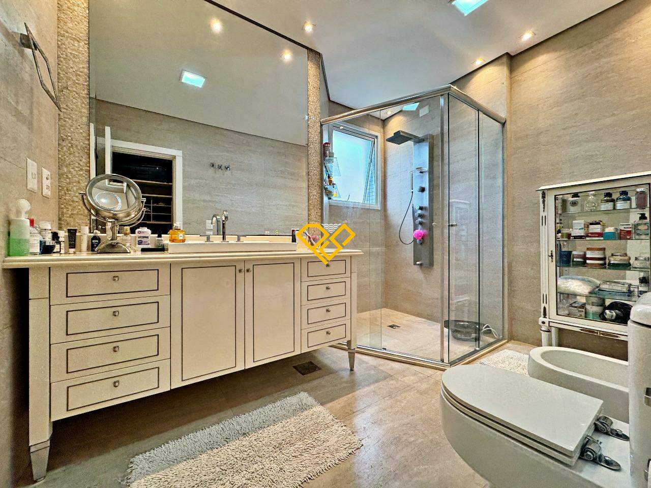 Apartamento à venda no Embaré: Wc suíte 1