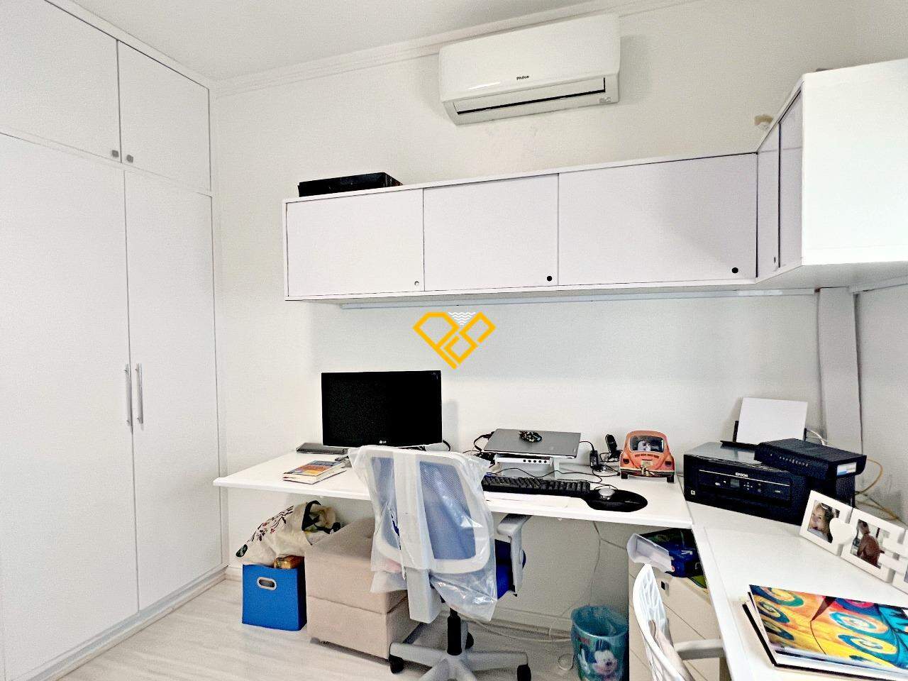 Cobertura à venda no Aparecida: