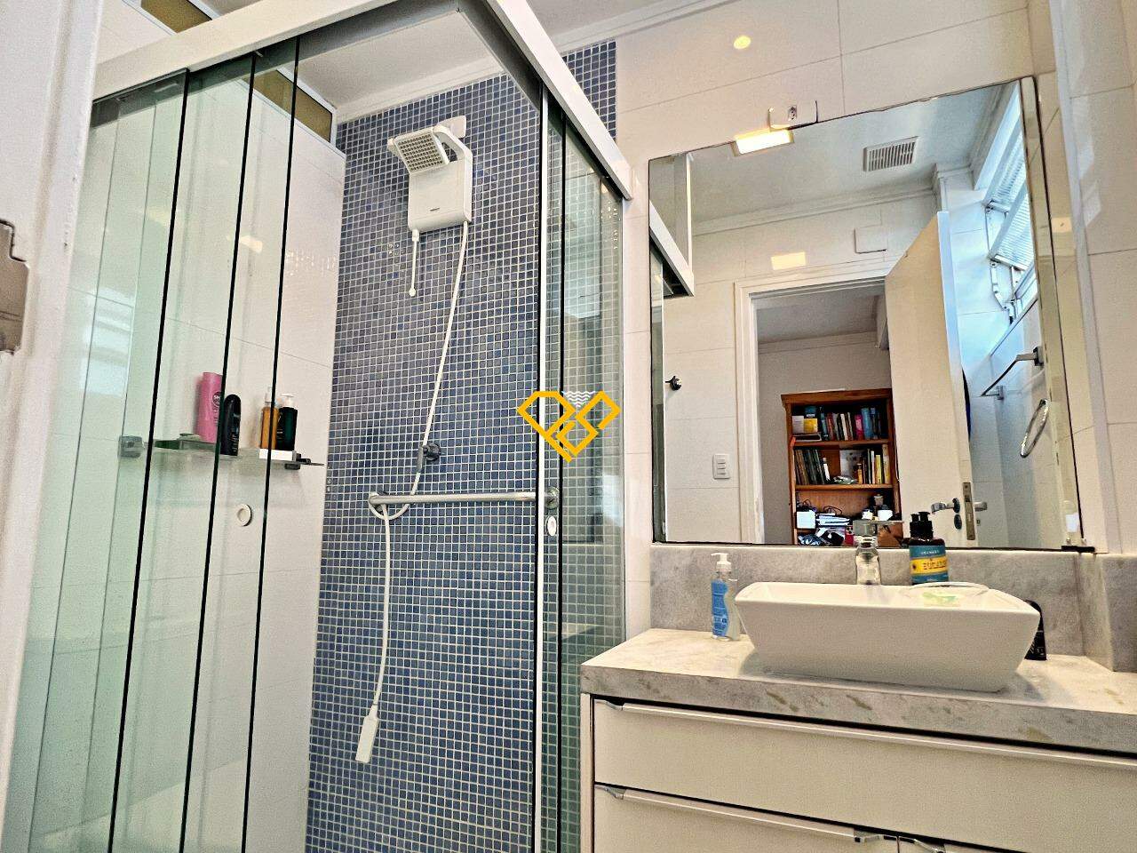 Cobertura à venda no Aparecida: