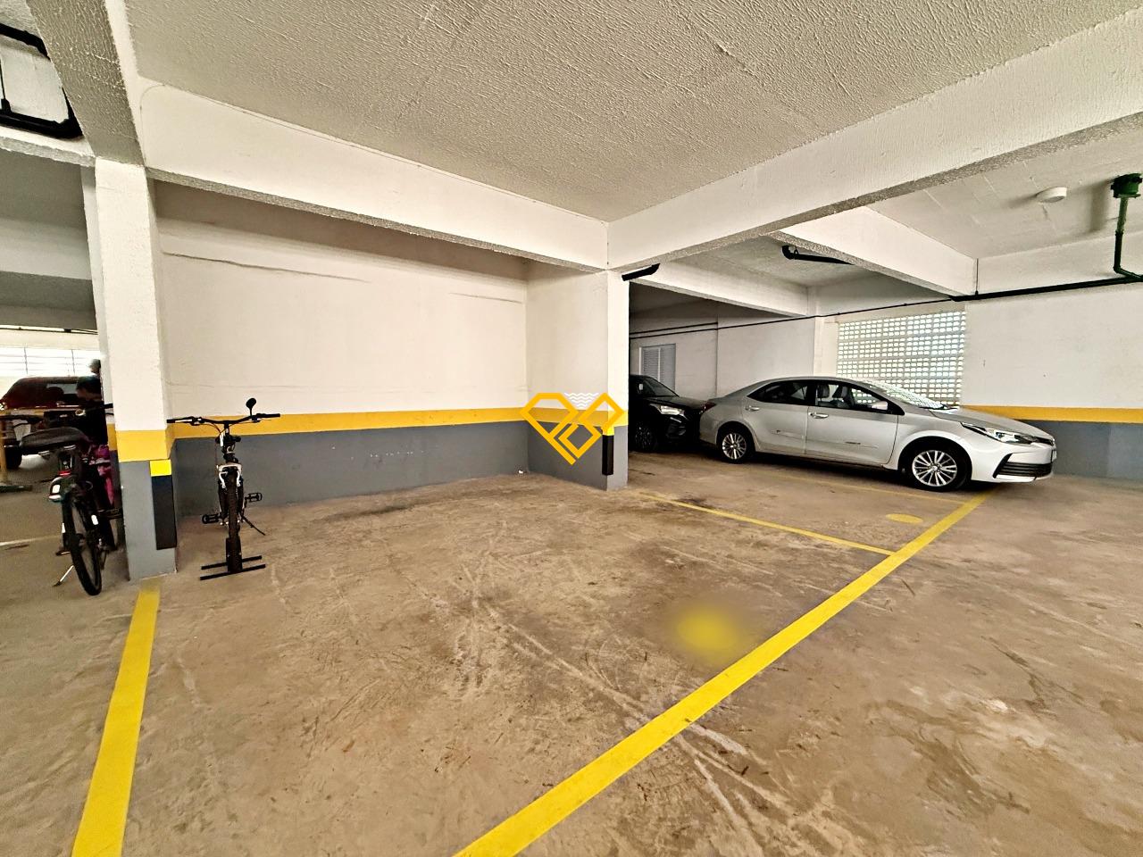 Apartamento à venda no Campo Grande: Garagem