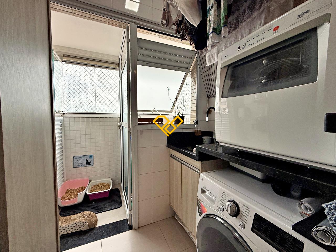 Apartamento à venda no Campo Grande: Área de serviço