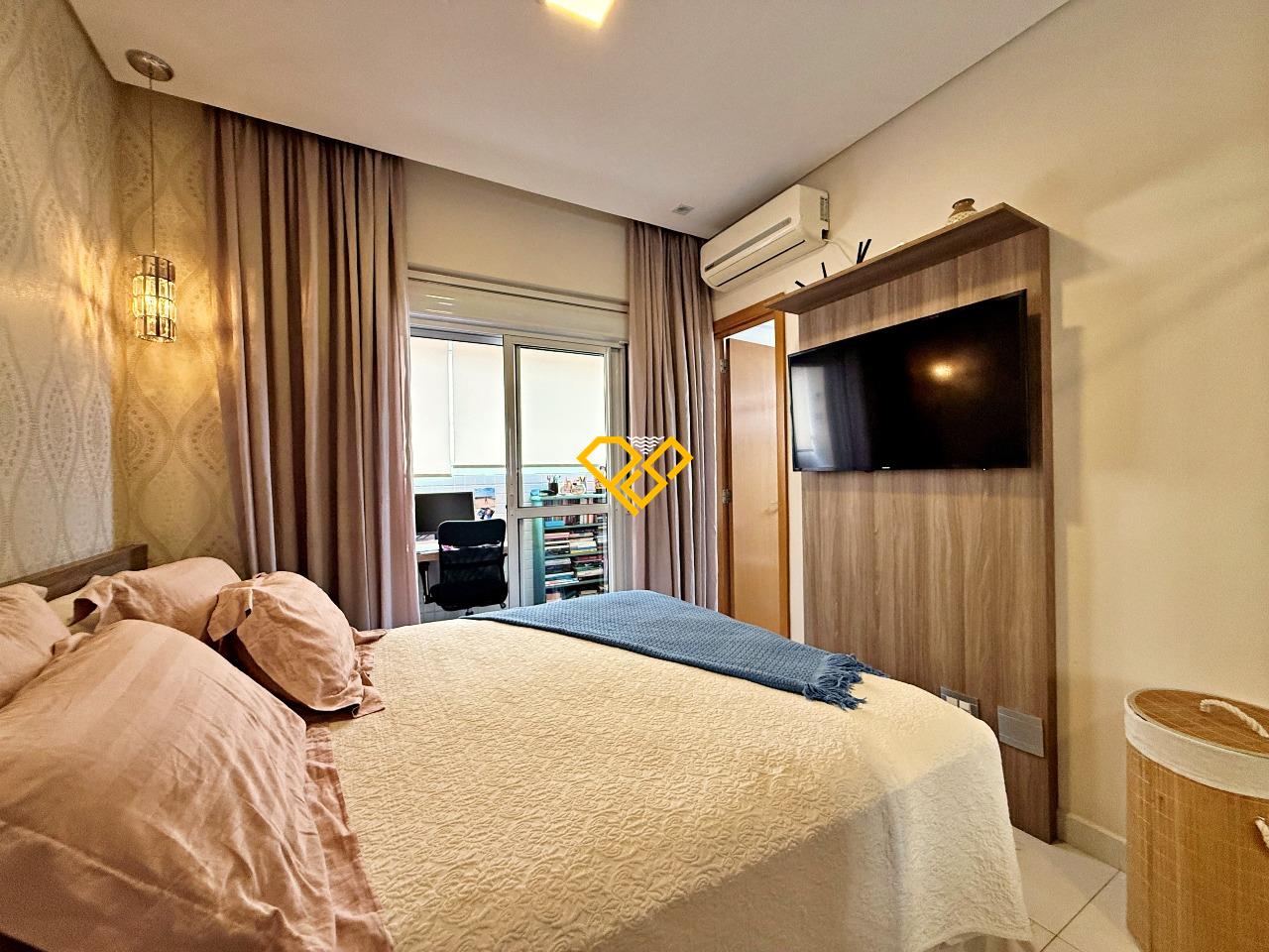 Apartamento à venda no Campo Grande: Suíte 1