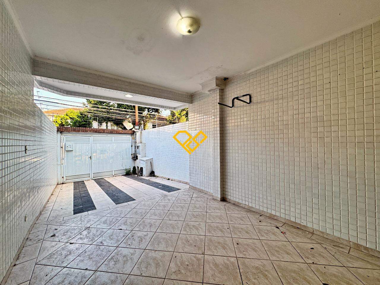 Casa à venda no Boqueirão: Garagem