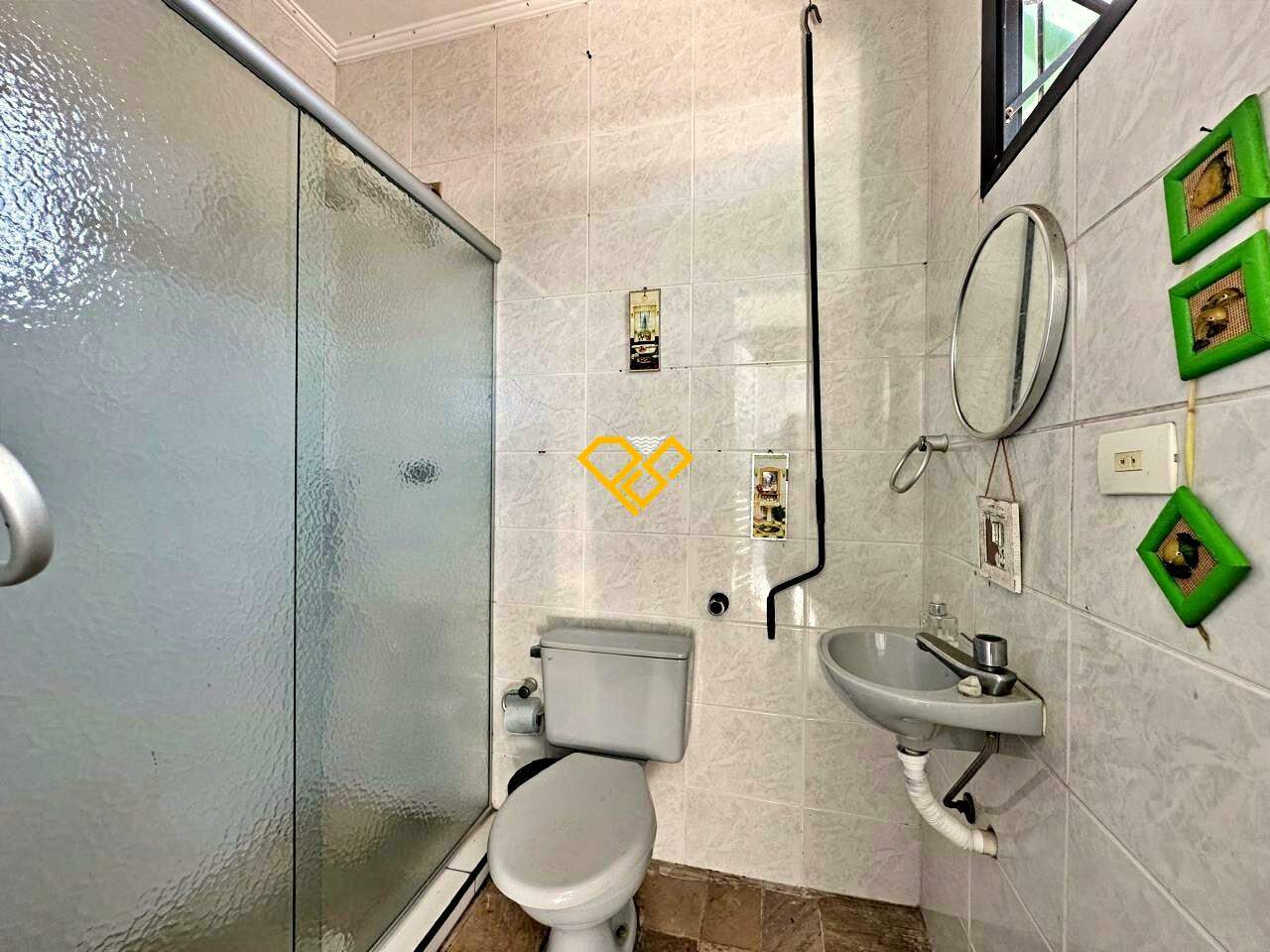 Cobertura à venda no Campo Grande: Wc da piscina