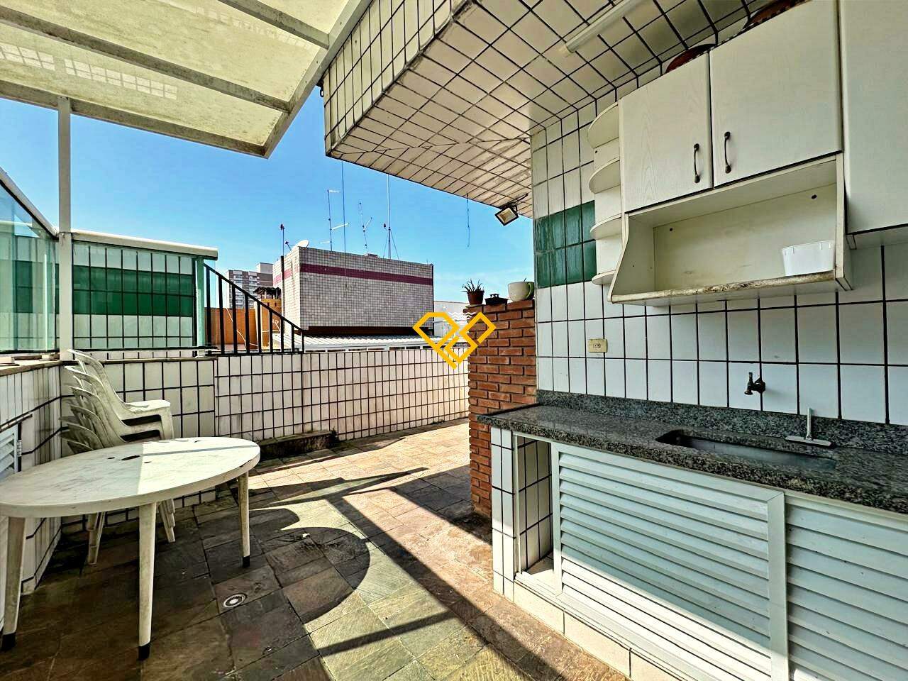 Cobertura à venda no Campo Grande: Sala 1° andar