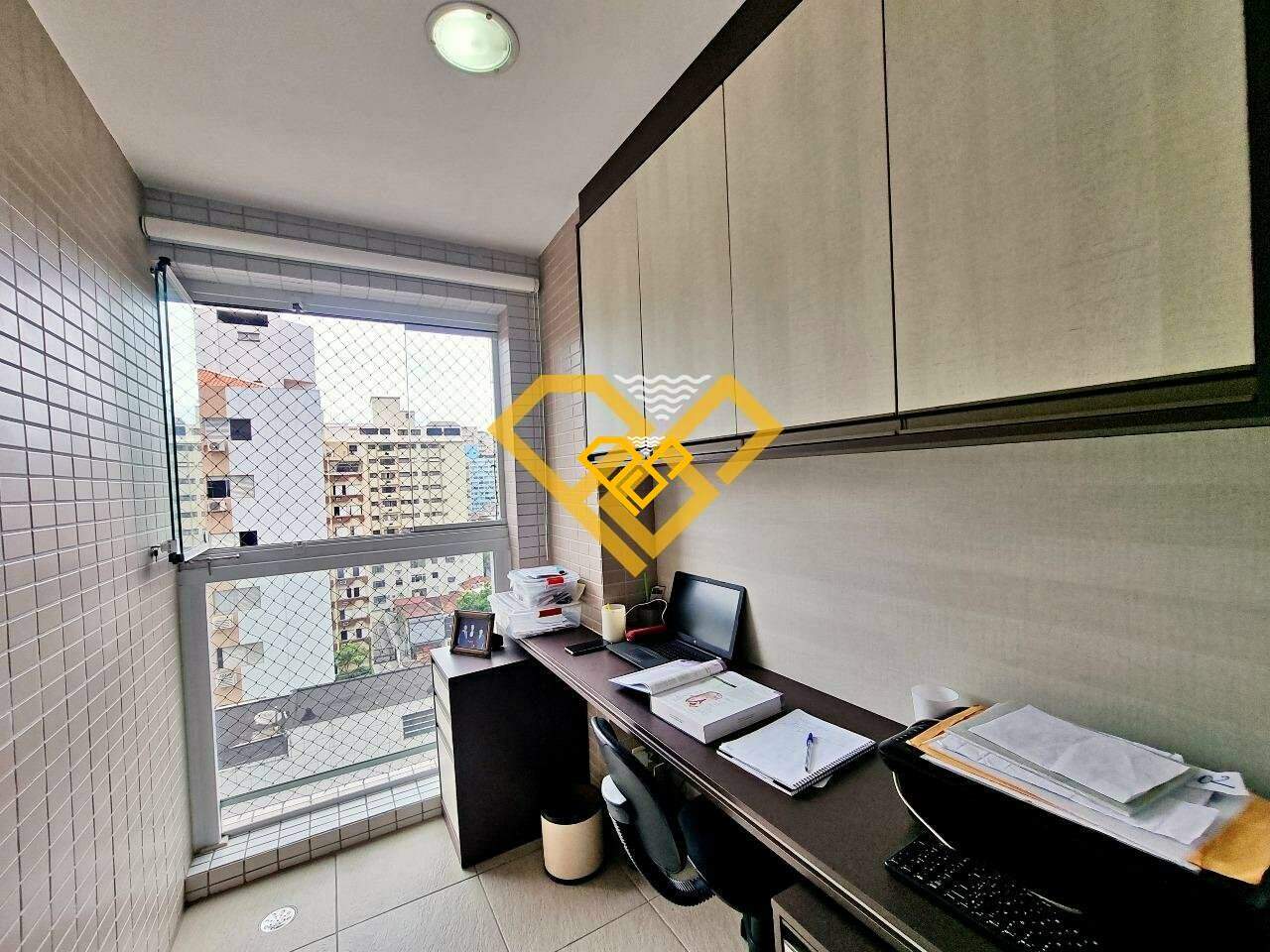 Apartamento à venda no Gonzaga: Varanda Suíte 1