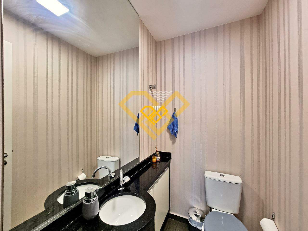 Apartamento à venda no Gonzaga: Lavabo