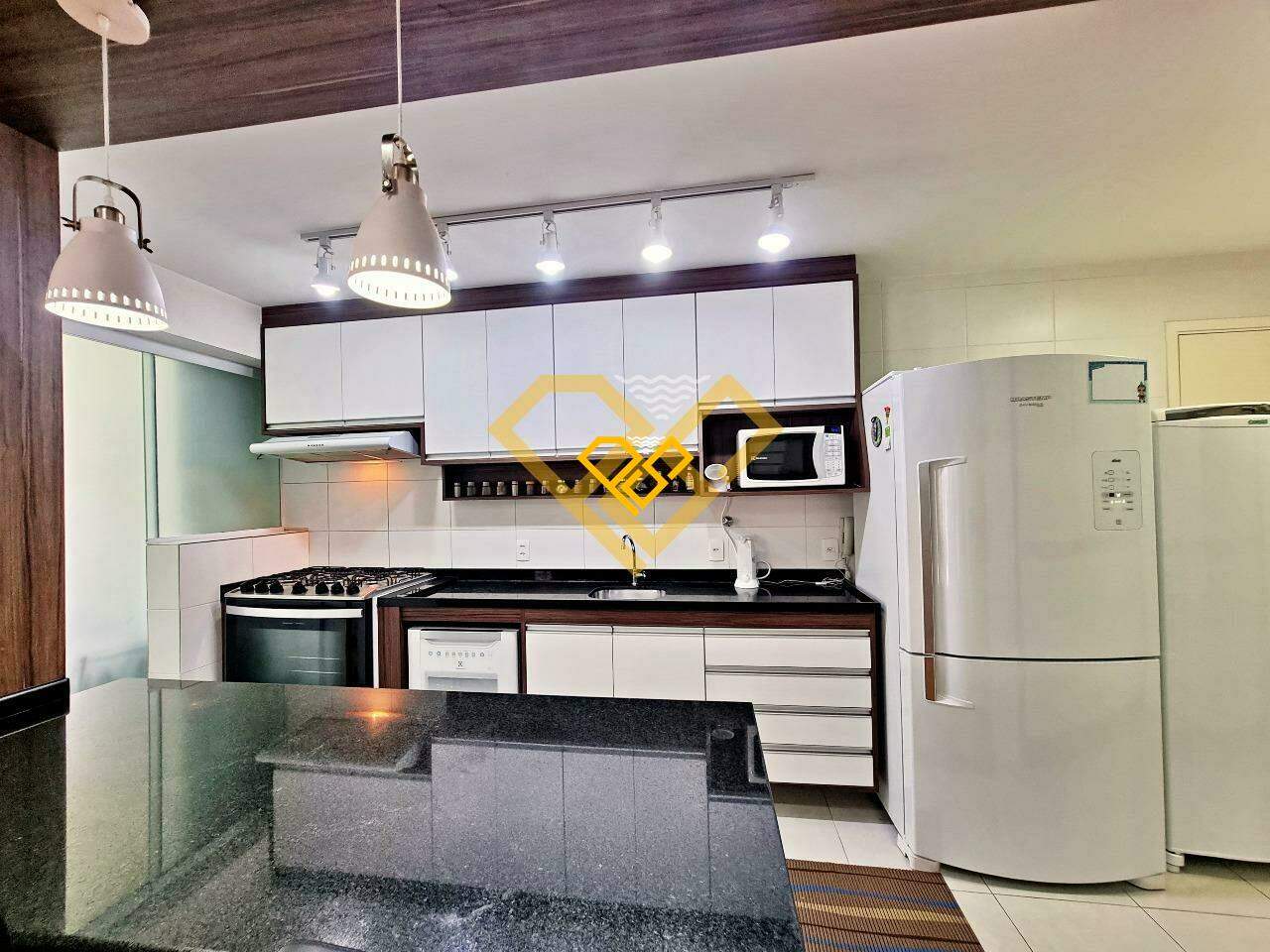 Apartamento à venda no Gonzaga: Cozinha