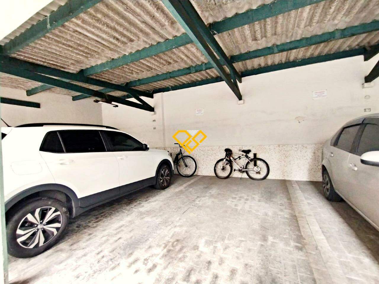 Apartamento à venda no Boqueirão: Garagem