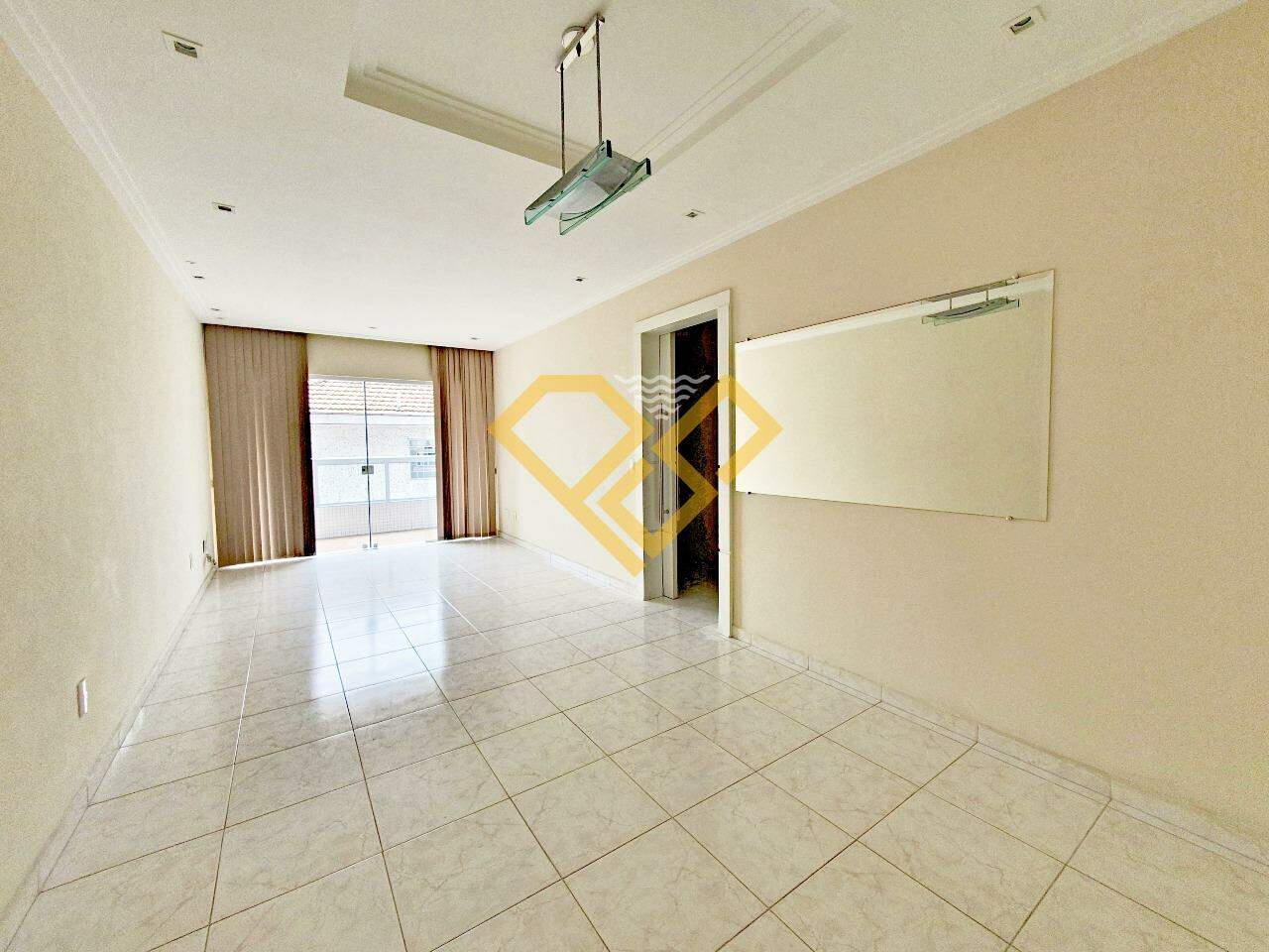 Apartamento à venda no Campo Grande: 