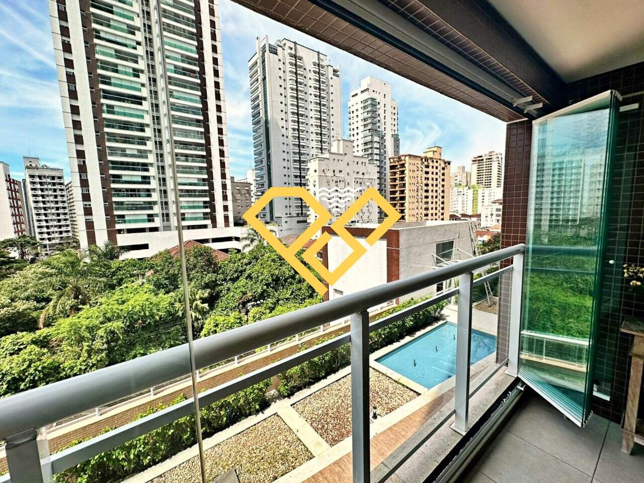 Apartamento à venda no Pompéia: Varanda gourmet