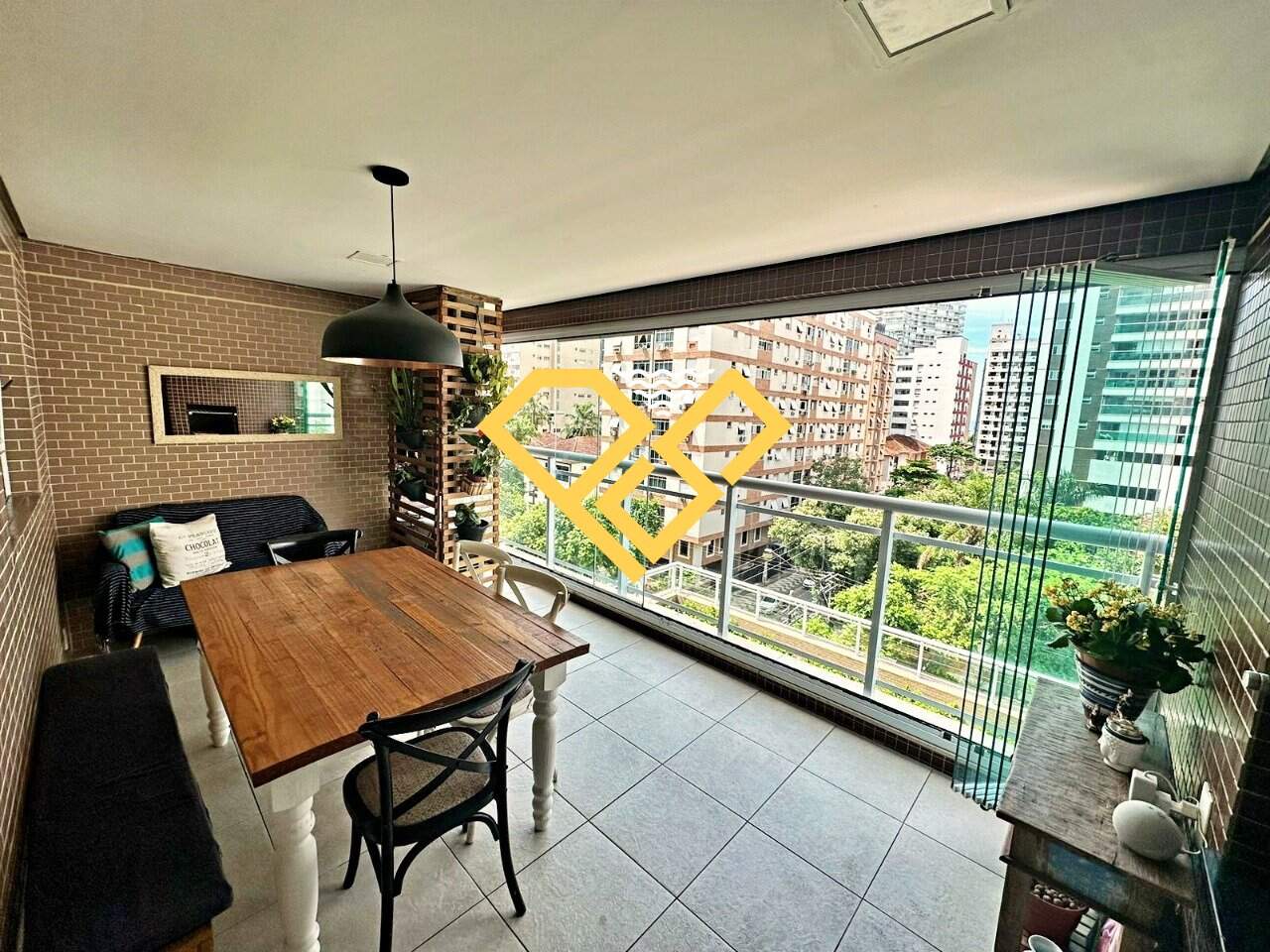 Apartamento à venda no Pompéia: Varanda gourmet