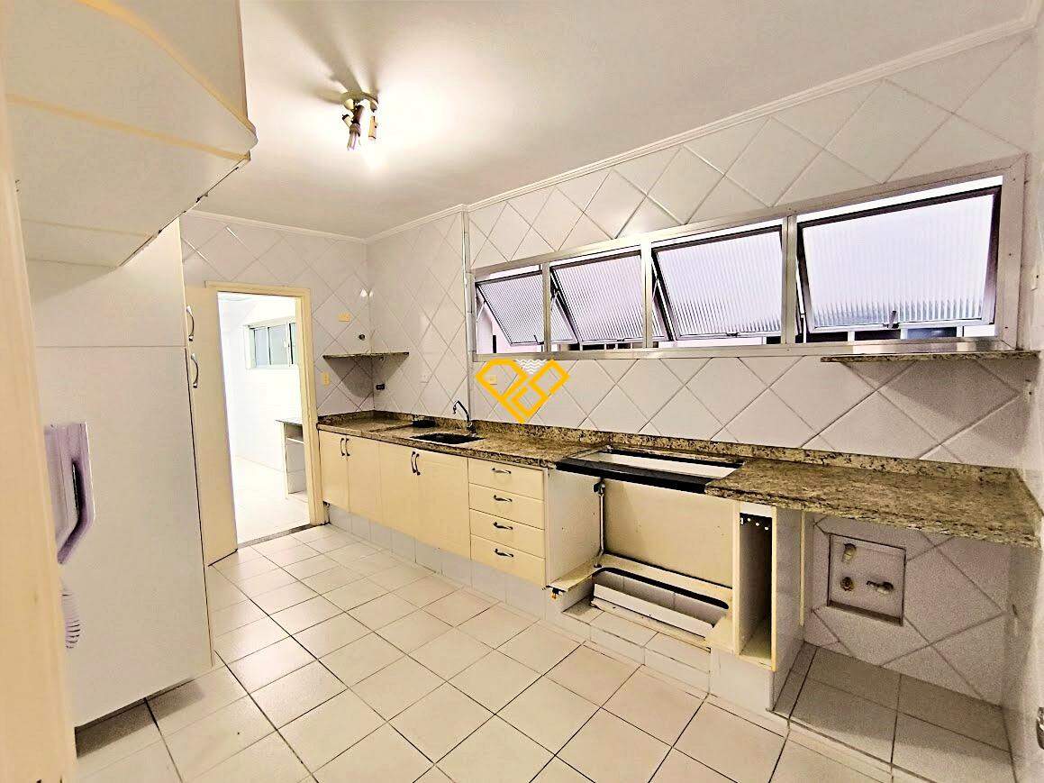 Apartamento à venda no José Menino: Cozinha