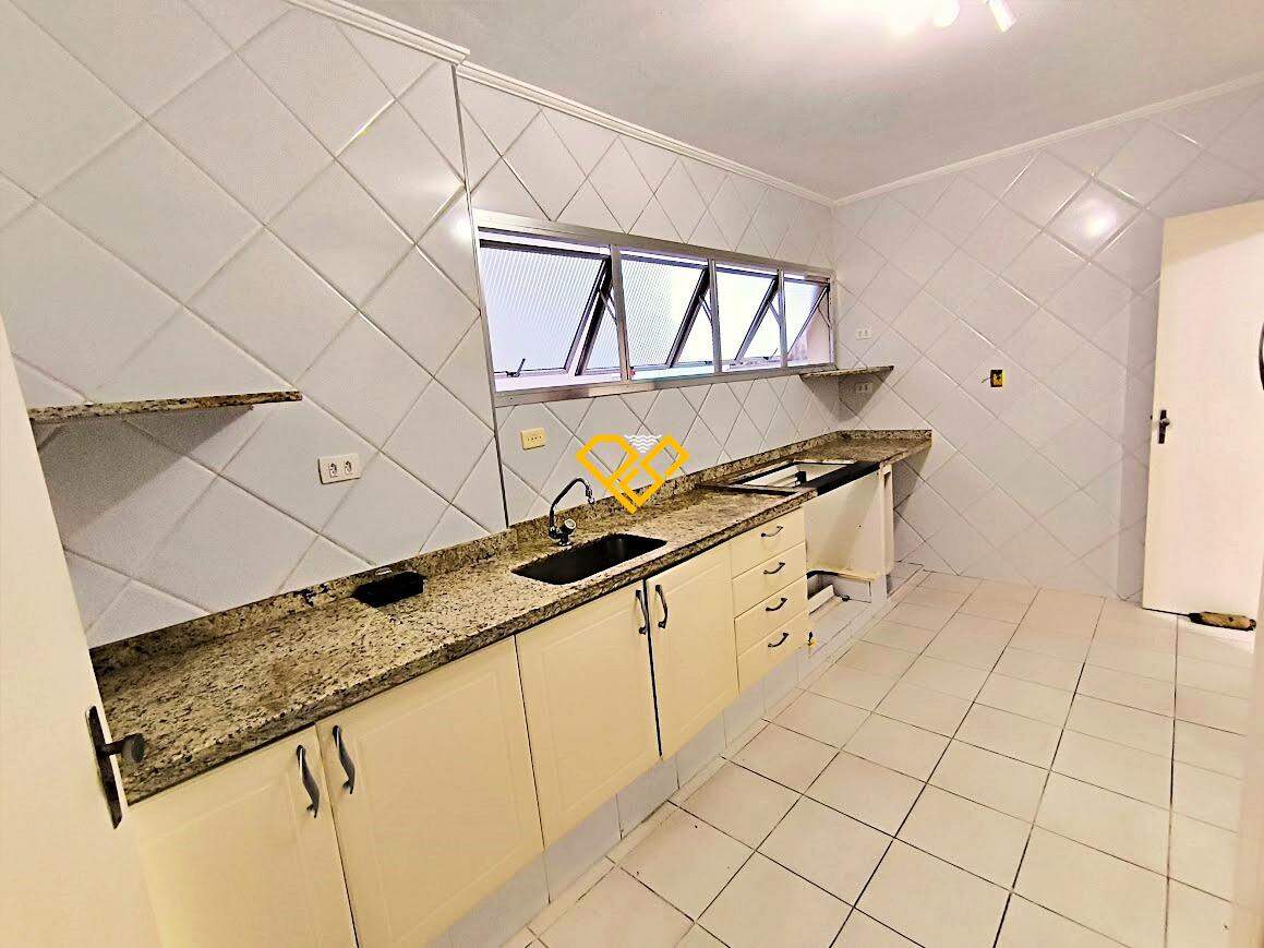 Apartamento à venda no José Menino: Cozinha