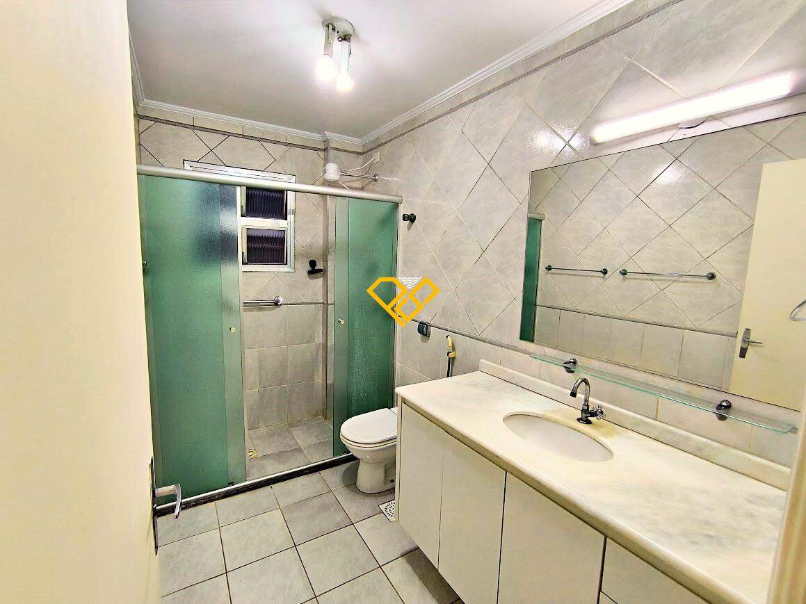 Apartamento à venda no José Menino: Wc social
