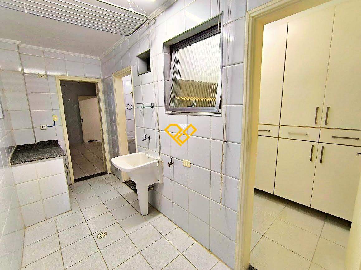 Apartamento à venda no José Menino: Área de serviço