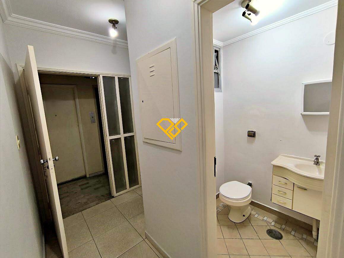 Apartamento à venda no José Menino: Lavabo