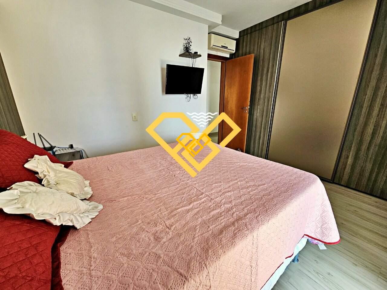 Apartamento à venda no Ponta da Praia: Dormitório 3 - suíte