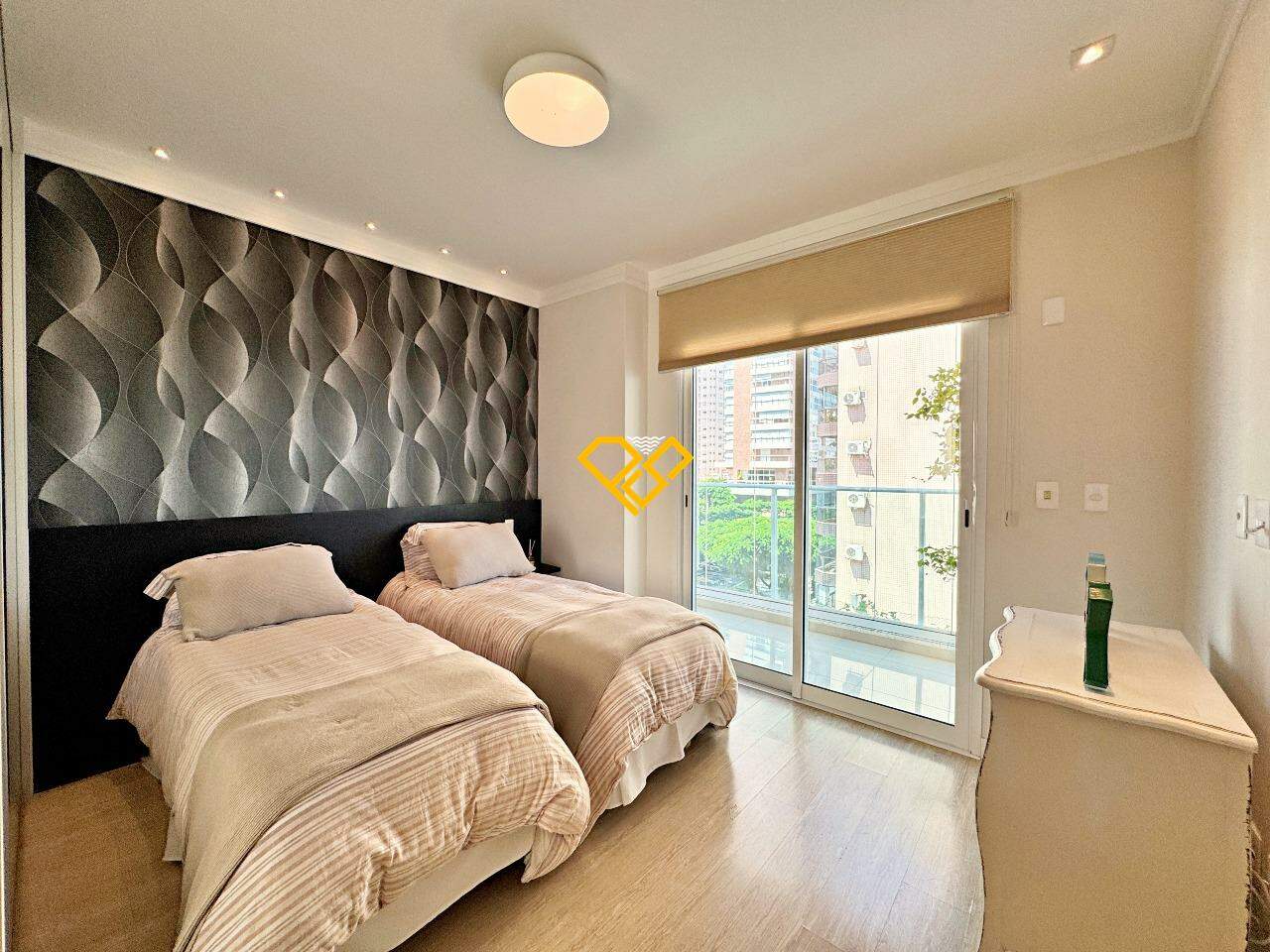 Apartamento à venda no Embaré: Suíte 2
