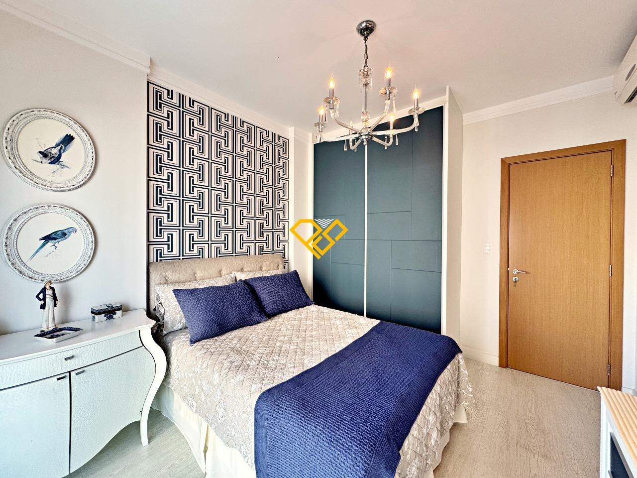 Apartamento à venda no Embaré: Suíte 3