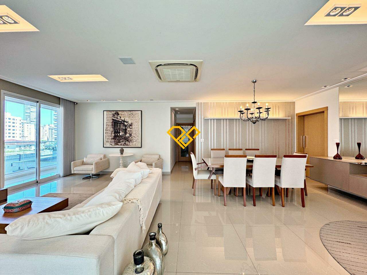 Apartamento à venda no Embaré: Sala
