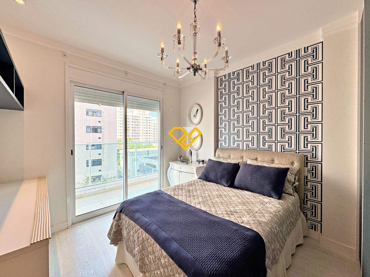 Apartamento à venda no Embaré: Suíte 3